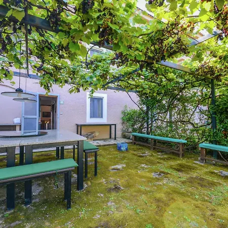 Vakantiehuis Lovely Holiday In Calabria Near Beach Scalea