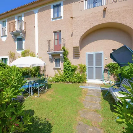 Vakantiehuis Lovely Holiday In Calabria Near Beach Scalea